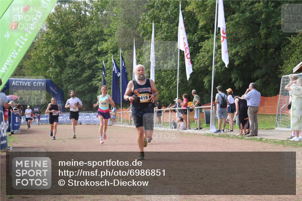 08.09.2024 - Airport Race Strokosch-Dieckow http://msf.ph/oto/6986851 08.09.2024 12:29:45 Ziel 419, 558, 697, 843, 1014, 1038 meine-sportfotos.de