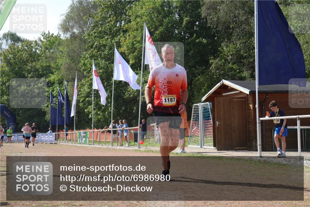 08.09.2024 - Airport Race Strokosch-Dieckow http://msf.ph/oto/6986980 08.09.2024 13:00:13 Ziel 1187 meine-sportfotos.de