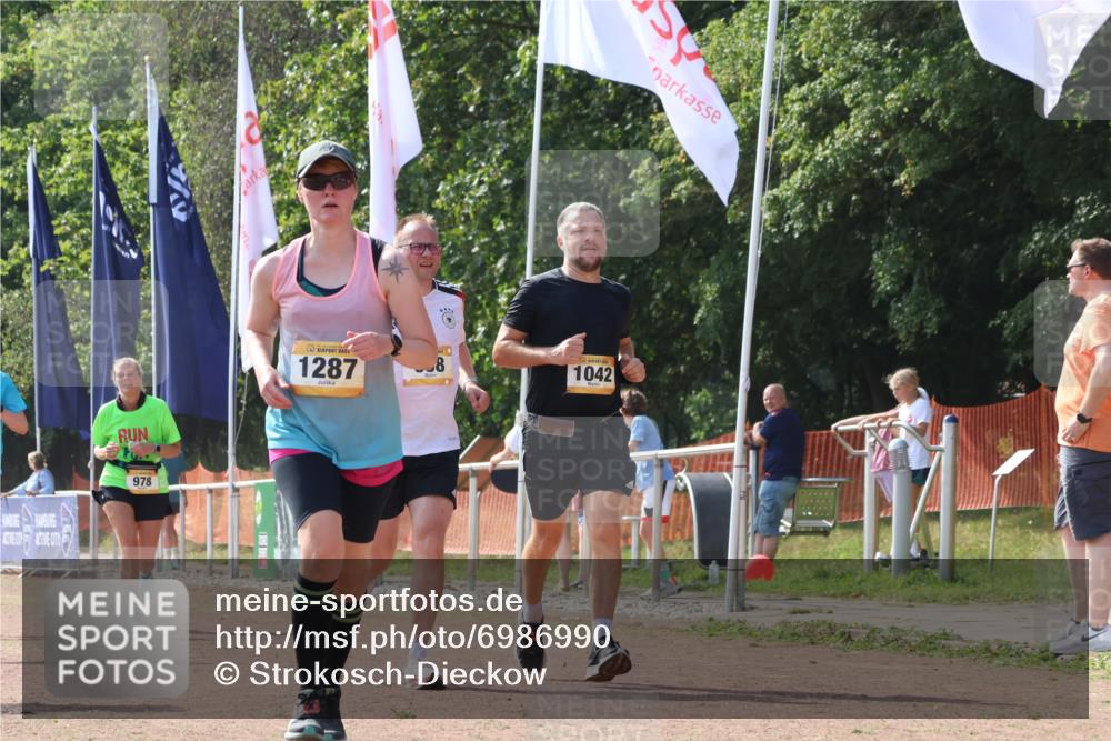 08.09.2024 - Airport Race Strokosch-Dieckow http://msf.ph/oto/6986990 08.09.2024 13:00:22 Ziel 452, 958, 978, 1042, 1046, 1287, 1439 meine-sportfotos.de