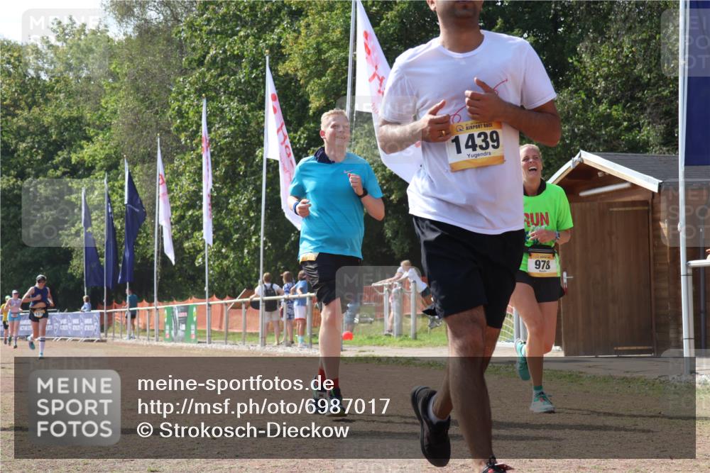 08.09.2024 - Airport Race Strokosch-Dieckow http://msf.ph/oto/6987017 08.09.2024 13:00:27 Ziel 452, 958, 978, 1042, 1046, 1276, 1287, 1439 meine-sportfotos.de