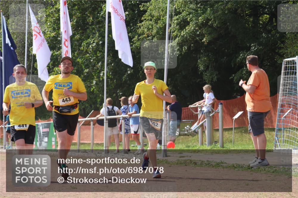 08.09.2024 - Airport Race Strokosch-Dieckow http://msf.ph/oto/6987078 08.09.2024 13:00:40 Ziel 203, 441, 443, 552, 3055 meine-sportfotos.de