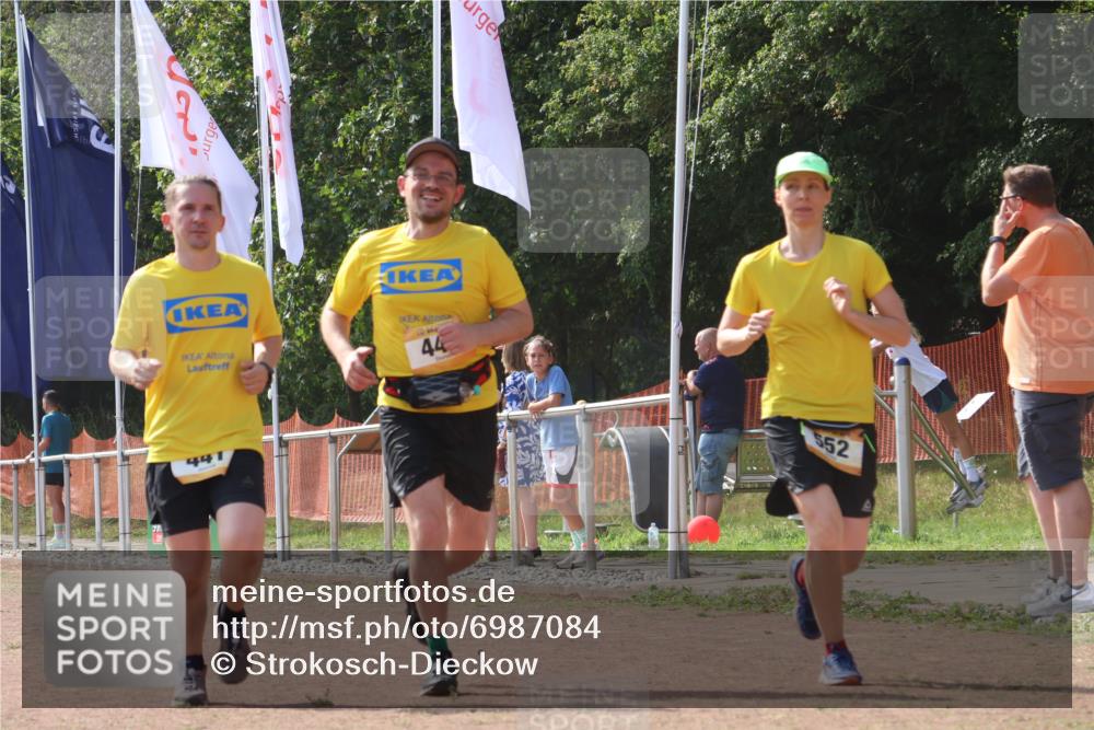 08.09.2024 - Airport Race Strokosch-Dieckow http://msf.ph/oto/6987084 08.09.2024 13:00:41 Ziel 203, 441, 443, 552, 3055 meine-sportfotos.de