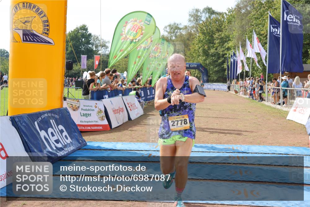 08.09.2024 - Airport Race Strokosch-Dieckow http://msf.ph/oto/6987087 08.09.2024 12:08:58 Ziel 2553, 2558, 2705, 2710, 2778, 2779, 3141 meine-sportfotos.de