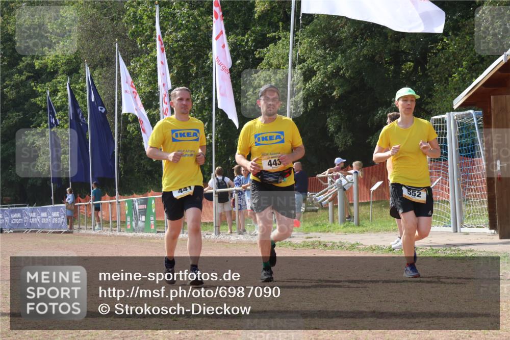 08.09.2024 - Airport Race Strokosch-Dieckow http://msf.ph/oto/6987090 08.09.2024 13:00:42 Ziel 203, 441, 443, 552 meine-sportfotos.de