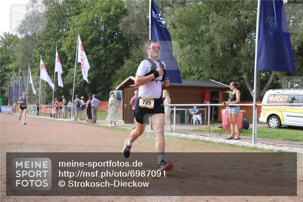 08.09.2024 - Airport Race Strokosch-Dieckow http://msf.ph/oto/6987091 08.09.2024 12:30:19 Ziel 226, 240, 603, 725, 959, 961, 1285 meine-sportfotos.de