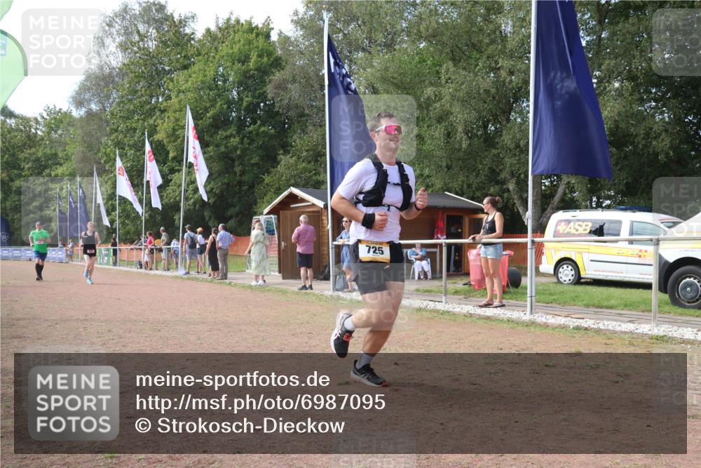 08.09.2024 - Airport Race Strokosch-Dieckow http://msf.ph/oto/6987095 08.09.2024 12:30:19 Ziel 226, 240, 603, 725, 959, 961, 1285 meine-sportfotos.de