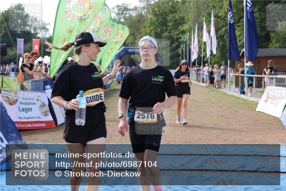 08.09.2024 - Airport Race Strokosch-Dieckow http://msf.ph/oto/6987104 08.09.2024 12:20:50 Ziel 2576, 2594, 2607, 2878, 3056 meine-sportfotos.de