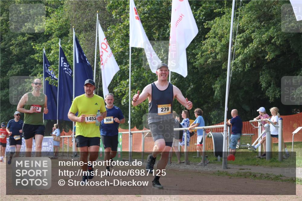 08.09.2024 - Airport Race Strokosch-Dieckow http://msf.ph/oto/6987125 08.09.2024 13:00:55 Ziel 279, 613, 895, 908, 1452 meine-sportfotos.de