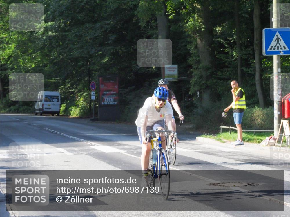 08.09.2024 - Stadtparktriathlon Zöllner http://msf.ph/oto/6987139 08.09.2024 09:54:21 Radfahren 182, 186, 206, 237, 238 meine-sportfotos.de