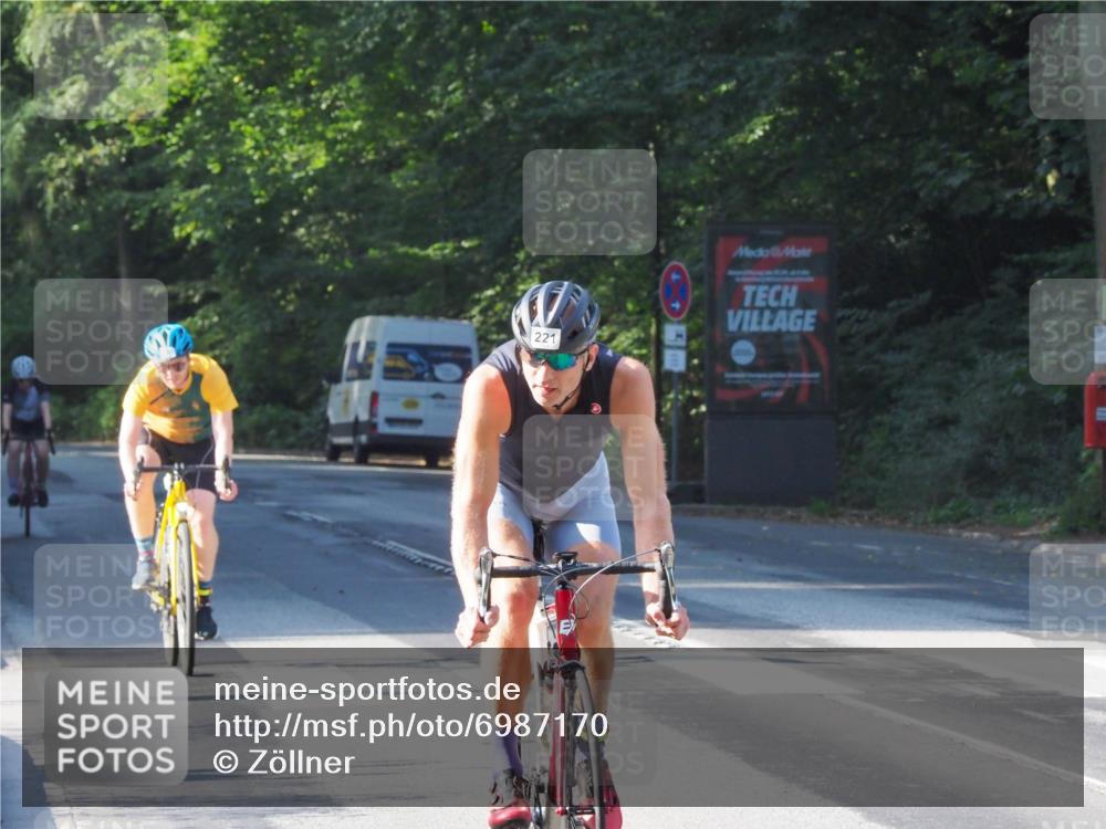 08.09.2024 - Stadtparktriathlon Zöllner http://msf.ph/oto/6987170 08.09.2024 09:54:46 Radfahren 183, 221, 247 meine-sportfotos.de
