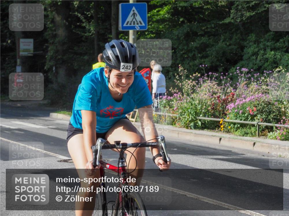 08.09.2024 - Stadtparktriathlon Zöllner http://msf.ph/oto/6987189 08.09.2024 09:55:46 Radfahren 191, 242 meine-sportfotos.de