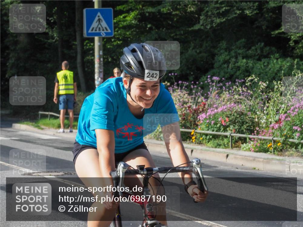 08.09.2024 - Stadtparktriathlon Zöllner http://msf.ph/oto/6987190 08.09.2024 09:55:47 Radfahren 191, 242 meine-sportfotos.de