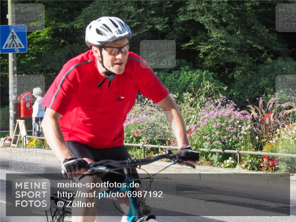 08.09.2024 - Stadtparktriathlon Zöllner http://msf.ph/oto/6987192 08.09.2024 09:55:51 Radfahren 191 meine-sportfotos.de