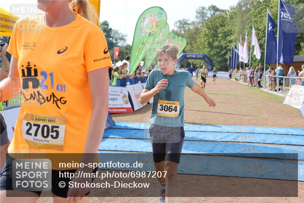 08.09.2024 - Airport Race Strokosch-Dieckow http://msf.ph/oto/6987207 08.09.2024 12:09:08 Ziel 201, 2705, 2710, 2757, 3064, 3141 meine-sportfotos.de