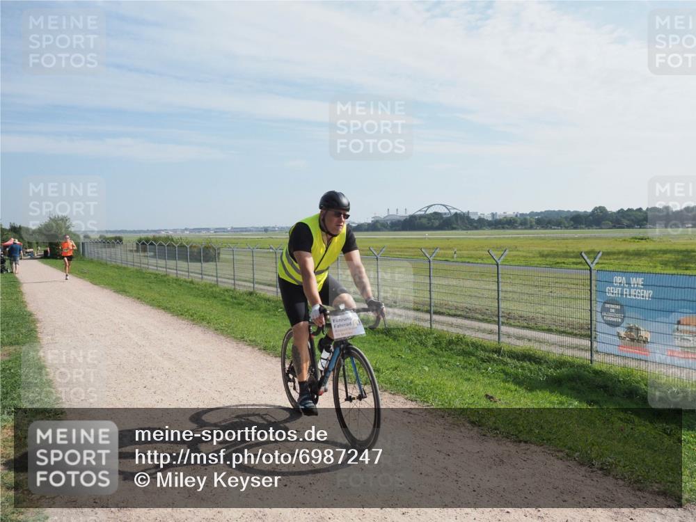 08.09.2024 - Airport Race Miley Keyser http://msf.ph/oto/6987247 08.09.2024 11:46:50 Laufen OLYMPUS, DIGITAL, CAMERA meine-sportfotos.de