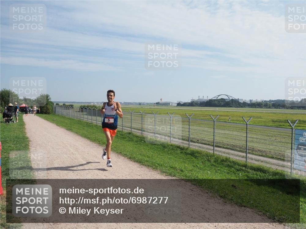 08.09.2024 - Airport Race Miley Keyser http://msf.ph/oto/6987277 08.09.2024 11:49:40 Laufen OLYMPUS, DIGITAL, CAMERA meine-sportfotos.de