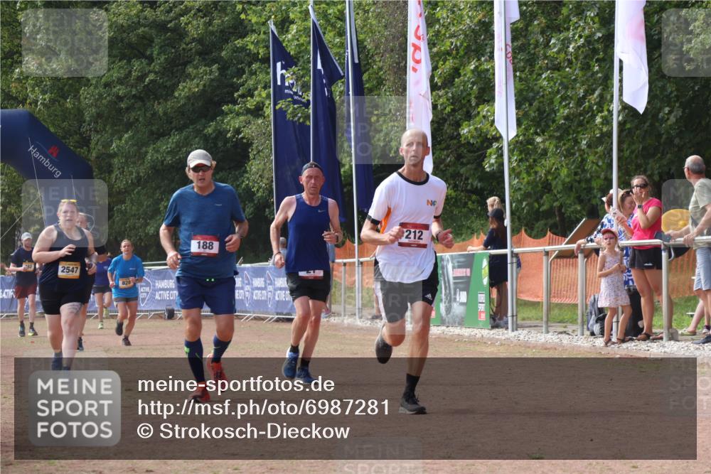 08.09.2024 - Airport Race Strokosch-Dieckow http://msf.ph/oto/6987281 08.09.2024 12:30:45 Ziel 21, 188, 212, 828, 2547 meine-sportfotos.de