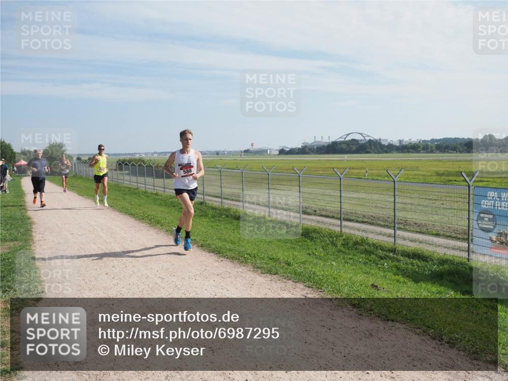 08.09.2024 - Airport Race Miley Keyser http://msf.ph/oto/6987295 08.09.2024 11:49:51 Laufen OLYMPUS, DIGITAL, CAMERA meine-sportfotos.de