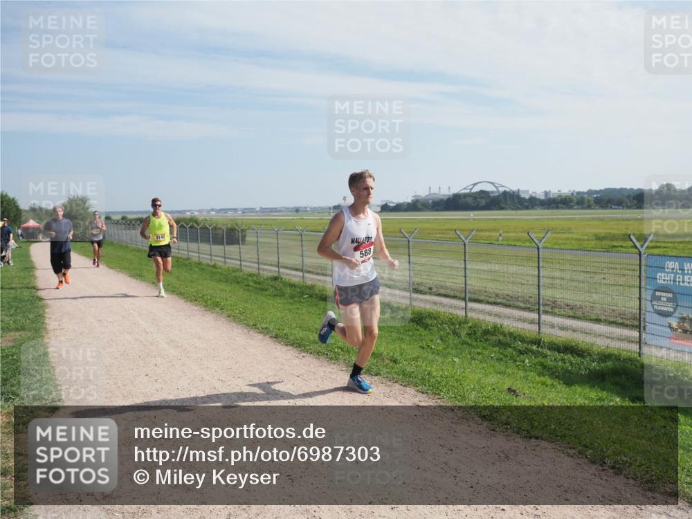 08.09.2024 - Airport Race Miley Keyser http://msf.ph/oto/6987303 08.09.2024 11:49:51 Laufen OLYMPUS, DIGITAL, CAMERA meine-sportfotos.de