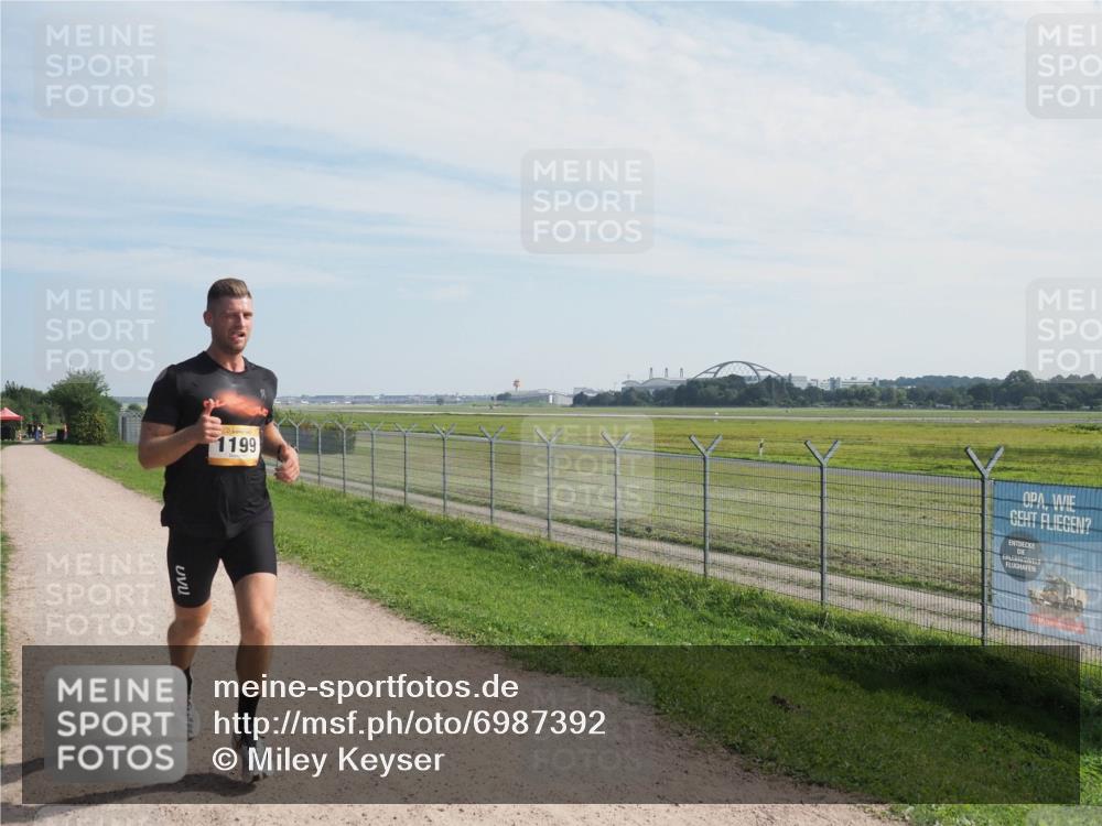 08.09.2024 - Airport Race Miley Keyser http://msf.ph/oto/6987392 08.09.2024 11:52:02 Laufen OLYMPUS, DIGITAL, CAMERA meine-sportfotos.de