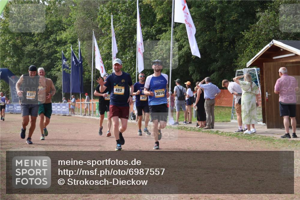 08.09.2024 - Airport Race Strokosch-Dieckow http://msf.ph/oto/6987557 08.09.2024 12:30:58 Ziel 90, 209, 247, 374, 482, 561, 732, 1351, 1448, 1522, 3010 meine-sportfotos.de