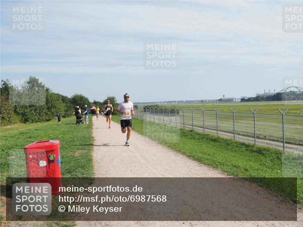08.09.2024 - Airport Race Miley Keyser http://msf.ph/oto/6987568 08.09.2024 11:54:24 Laufen OLYMPUS, DIGITAL, CAMERA meine-sportfotos.de