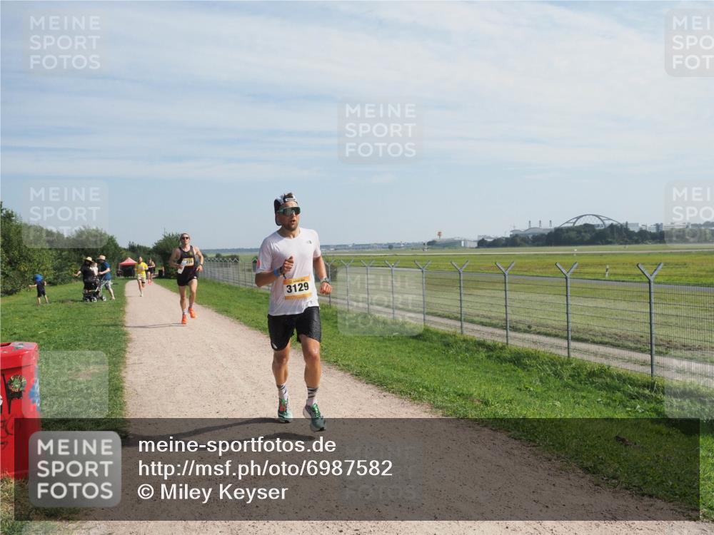 08.09.2024 - Airport Race Miley Keyser http://msf.ph/oto/6987582 08.09.2024 11:54:25 Laufen OLYMPUS, DIGITAL, CAMERA meine-sportfotos.de
