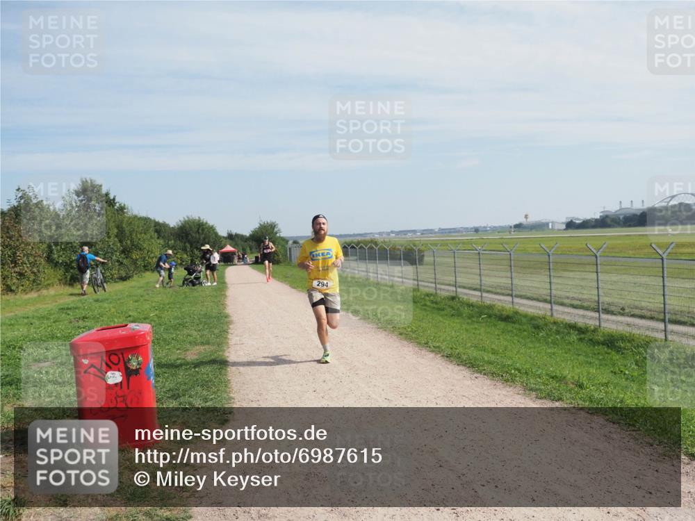 08.09.2024 - Airport Race Miley Keyser http://msf.ph/oto/6987615 08.09.2024 11:54:31 Laufen OLYMPUS, DIGITAL, CAMERA meine-sportfotos.de