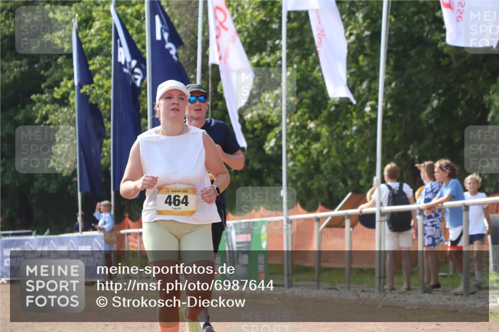 08.09.2024 - Airport Race Strokosch-Dieckow http://msf.ph/oto/6987644 08.09.2024 13:01:46 Ziel 124, 305, 464, 1051, 1390 meine-sportfotos.de