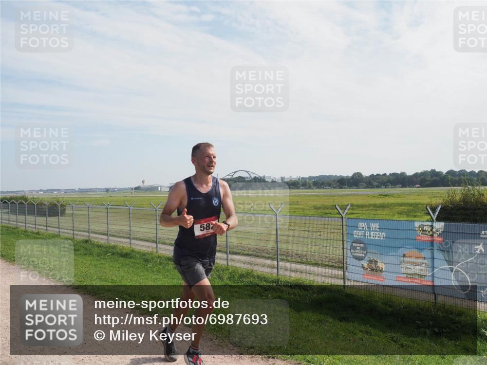 08.09.2024 - Airport Race Miley Keyser http://msf.ph/oto/6987693 08.09.2024 11:54:55 Laufen OLYMPUS, DIGITAL, CAMERA meine-sportfotos.de