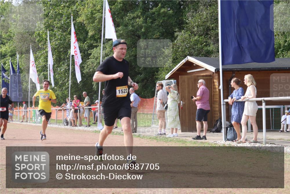 08.09.2024 - Airport Race Strokosch-Dieckow http://msf.ph/oto/6987705 08.09.2024 12:31:03 Ziel 90, 247, 374, 482, 505, 732, 1351, 1448, 1522, 3010 meine-sportfotos.de