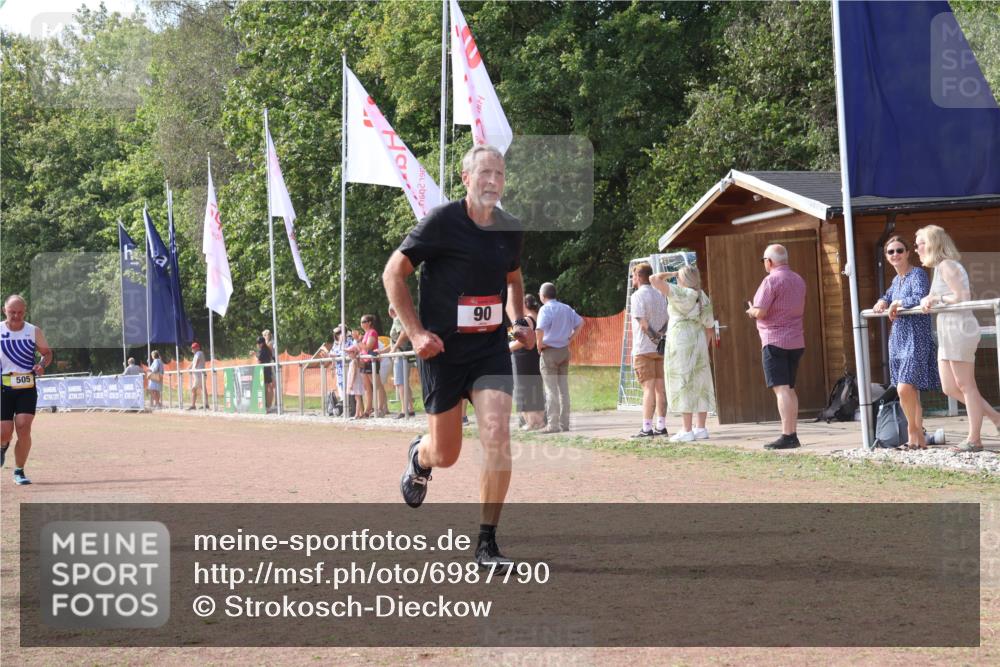 08.09.2024 - Airport Race Strokosch-Dieckow http://msf.ph/oto/6987790 08.09.2024 12:31:07 Ziel 90, 505, 732 meine-sportfotos.de