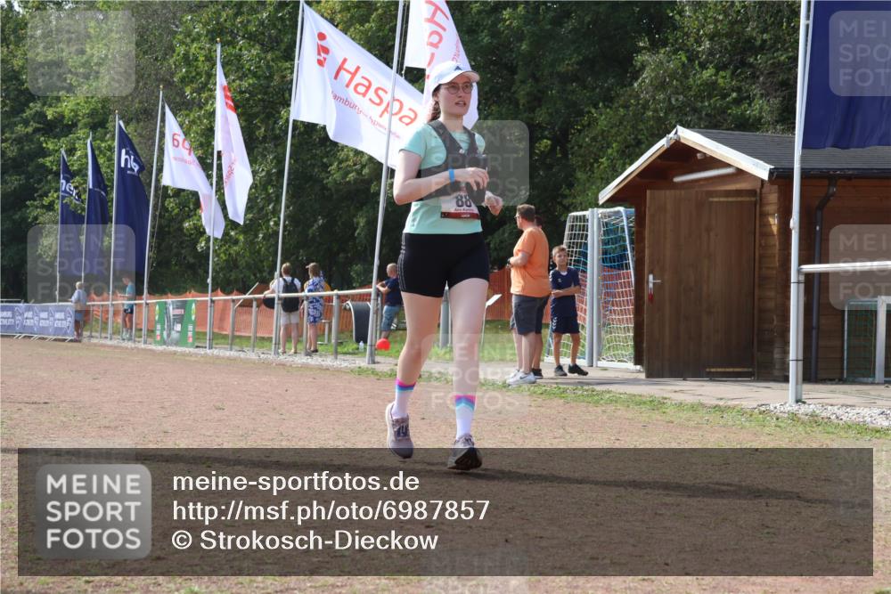 08.09.2024 - Airport Race Strokosch-Dieckow http://msf.ph/oto/6987857 08.09.2024 13:02:02 Ziel 88 meine-sportfotos.de