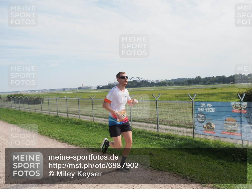 08.09.2024 - Airport Race Miley Keyser http://msf.ph/oto/6987902 08.09.2024 11:57:20 Laufen OLYMPUS, DIGITAL, CAMERA meine-sportfotos.de