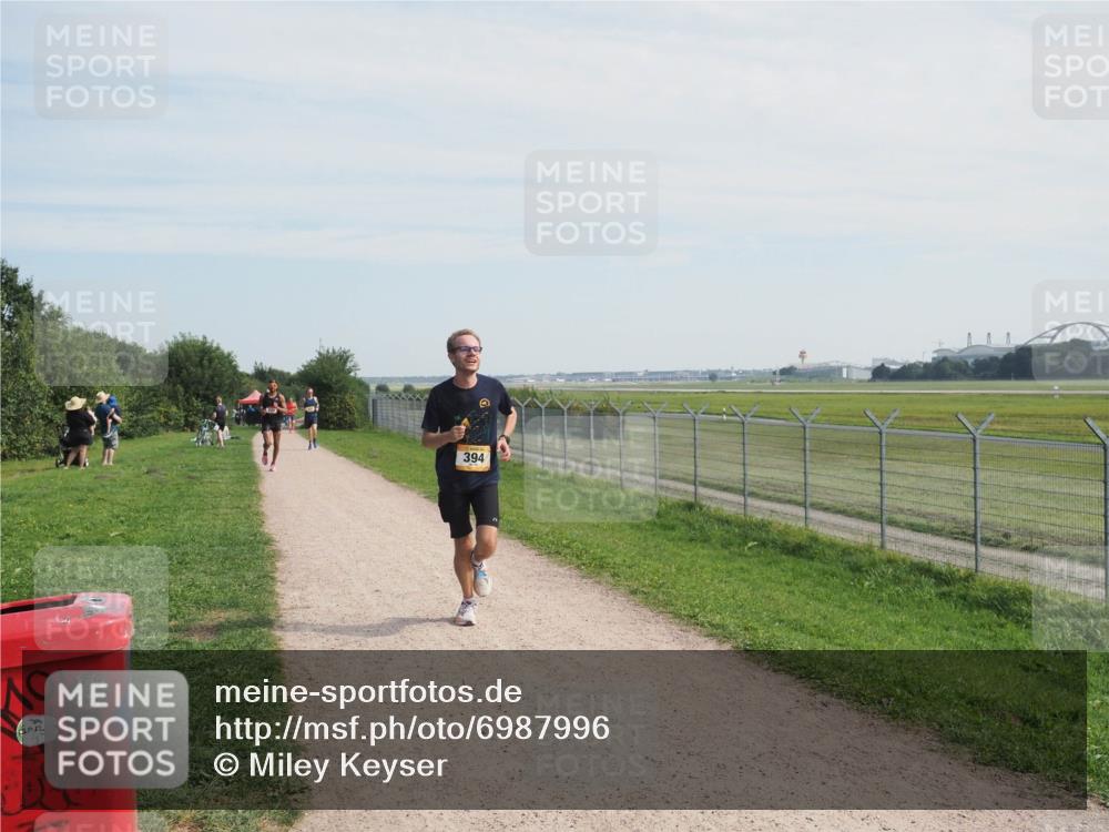 08.09.2024 - Airport Race Miley Keyser http://msf.ph/oto/6987996 08.09.2024 11:58:25 Laufen OLYMPUS, DIGITAL, CAMERA meine-sportfotos.de