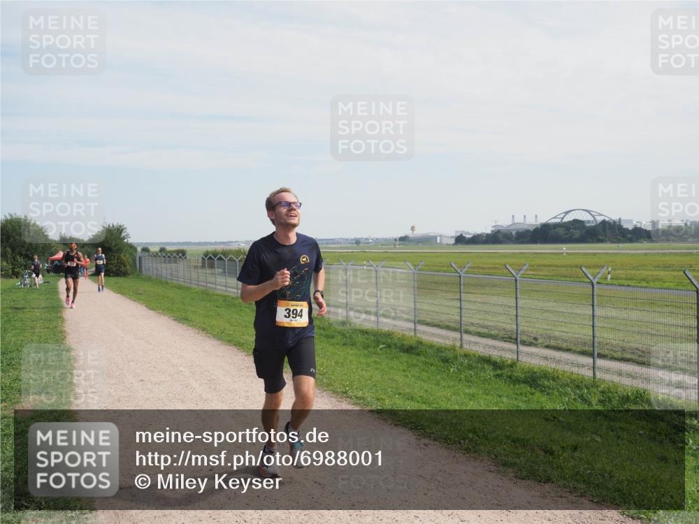 08.09.2024 - Airport Race Miley Keyser http://msf.ph/oto/6988001 08.09.2024 11:58:25 Laufen OLYMPUS, DIGITAL, CAMERA meine-sportfotos.de