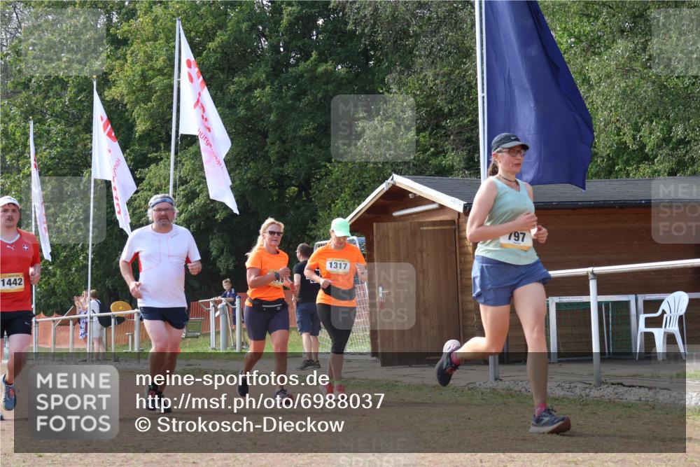 08.09.2024 - Airport Race Strokosch-Dieckow http://msf.ph/oto/6988037 08.09.2024 13:02:41 Ziel 797, 1118, 1317, 1385, 1416, 1436, 1442, 1443 meine-sportfotos.de