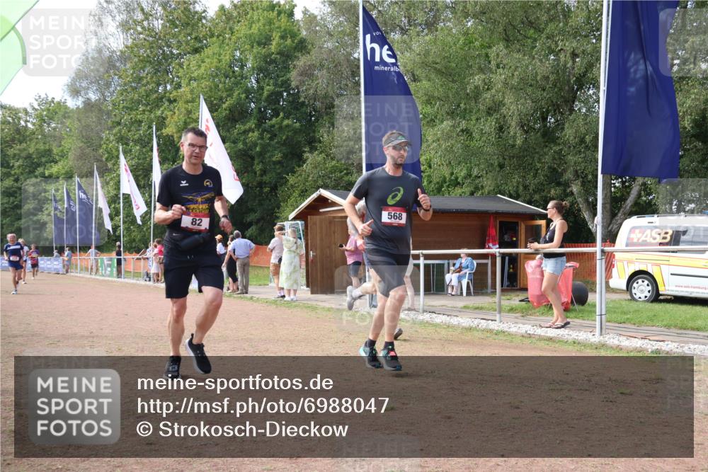 08.09.2024 - Airport Race Strokosch-Dieckow http://msf.ph/oto/6988047 08.09.2024 12:31:34 Ziel 79, 82, 215, 326, 568, 629, 706 meine-sportfotos.de