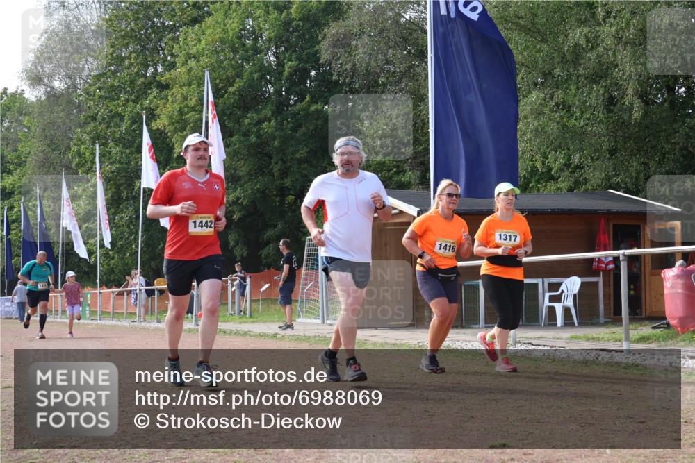 08.09.2024 - Airport Race Strokosch-Dieckow http://msf.ph/oto/6988069 08.09.2024 13:02:43 Ziel 797, 1118, 1317, 1416, 1436, 1442, 1443 meine-sportfotos.de