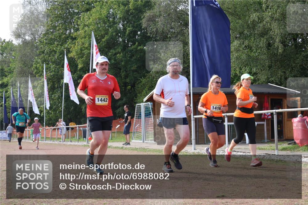 08.09.2024 - Airport Race Strokosch-Dieckow http://msf.ph/oto/6988082 08.09.2024 13:02:43 Ziel 797, 1118, 1317, 1416, 1436, 1442, 1443 meine-sportfotos.de