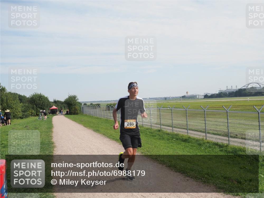 08.09.2024 - Airport Race Miley Keyser http://msf.ph/oto/6988179 08.09.2024 11:59:35 Laufen OLYMPUS, DIGITAL, CAMERA meine-sportfotos.de