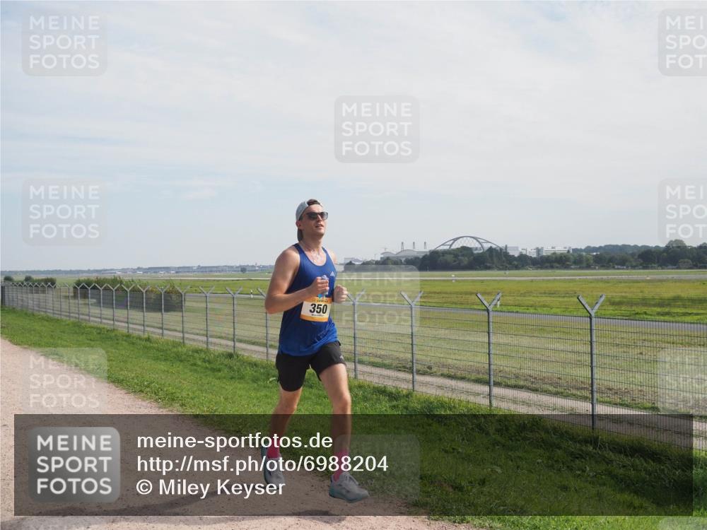 08.09.2024 - Airport Race Miley Keyser http://msf.ph/oto/6988204 08.09.2024 12:00:19 Laufen OLYMPUS, DIGITAL, CAMERA meine-sportfotos.de