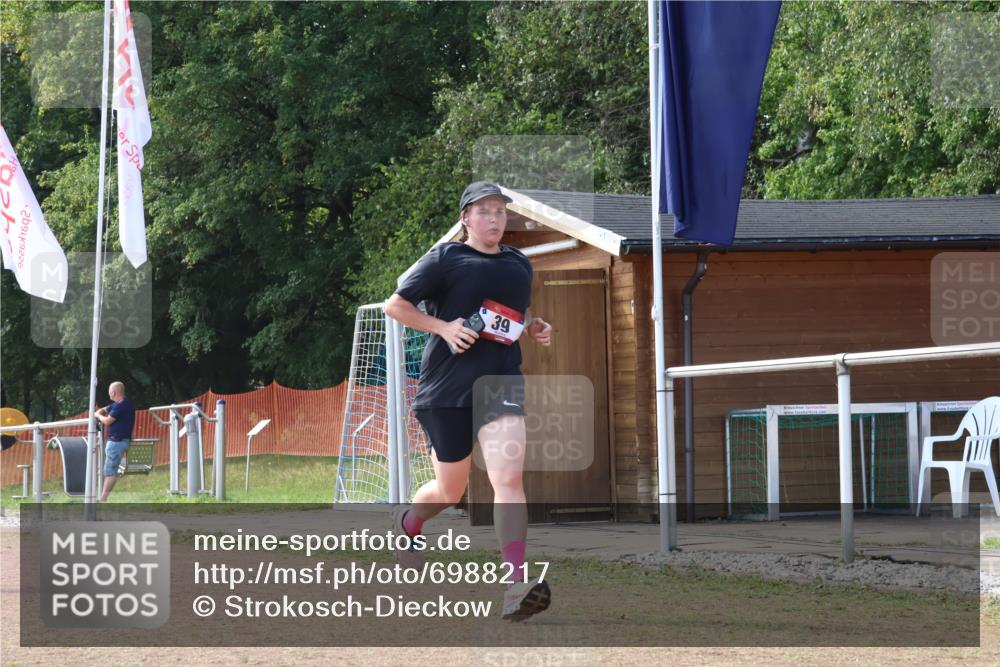 08.09.2024 - Airport Race Strokosch-Dieckow http://msf.ph/oto/6988217 08.09.2024 13:03:13 Ziel 39, 476, 497, 1108, 1137 meine-sportfotos.de