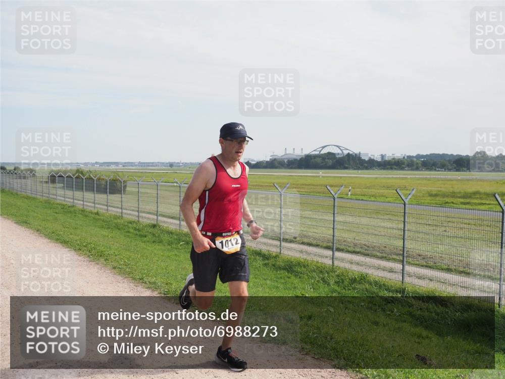 08.09.2024 - Airport Race Miley Keyser http://msf.ph/oto/6988273 08.09.2024 12:00:52 Laufen OLYMPUS, DIGITAL, CAMERA meine-sportfotos.de