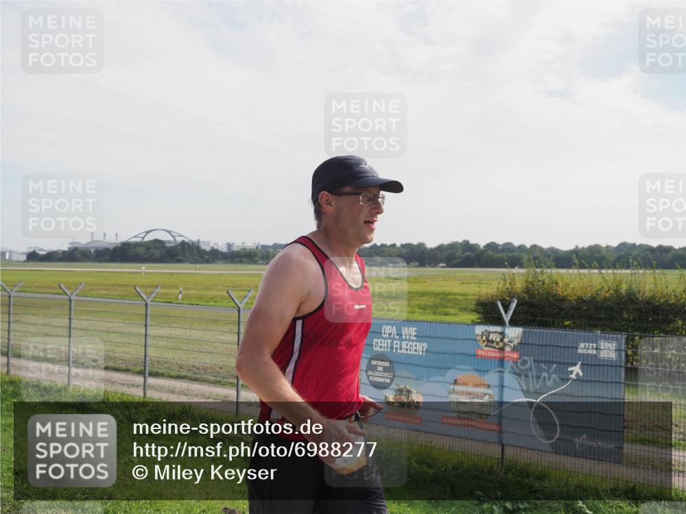 08.09.2024 - Airport Race Miley Keyser http://msf.ph/oto/6988277 08.09.2024 12:00:52 Laufen OLYMPUS, DIGITAL, CAMERA meine-sportfotos.de
