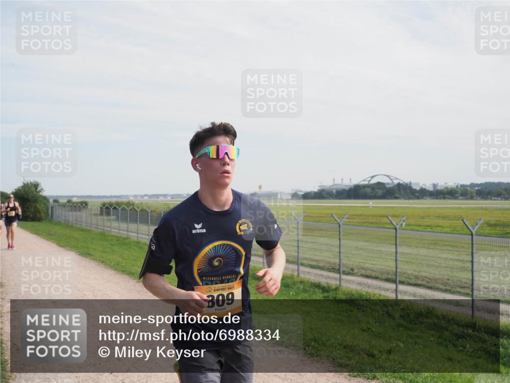 08.09.2024 - Airport Race Miley Keyser http://msf.ph/oto/6988334 08.09.2024 12:01:17 Laufen OLYMPUS, DIGITAL, CAMERA meine-sportfotos.de