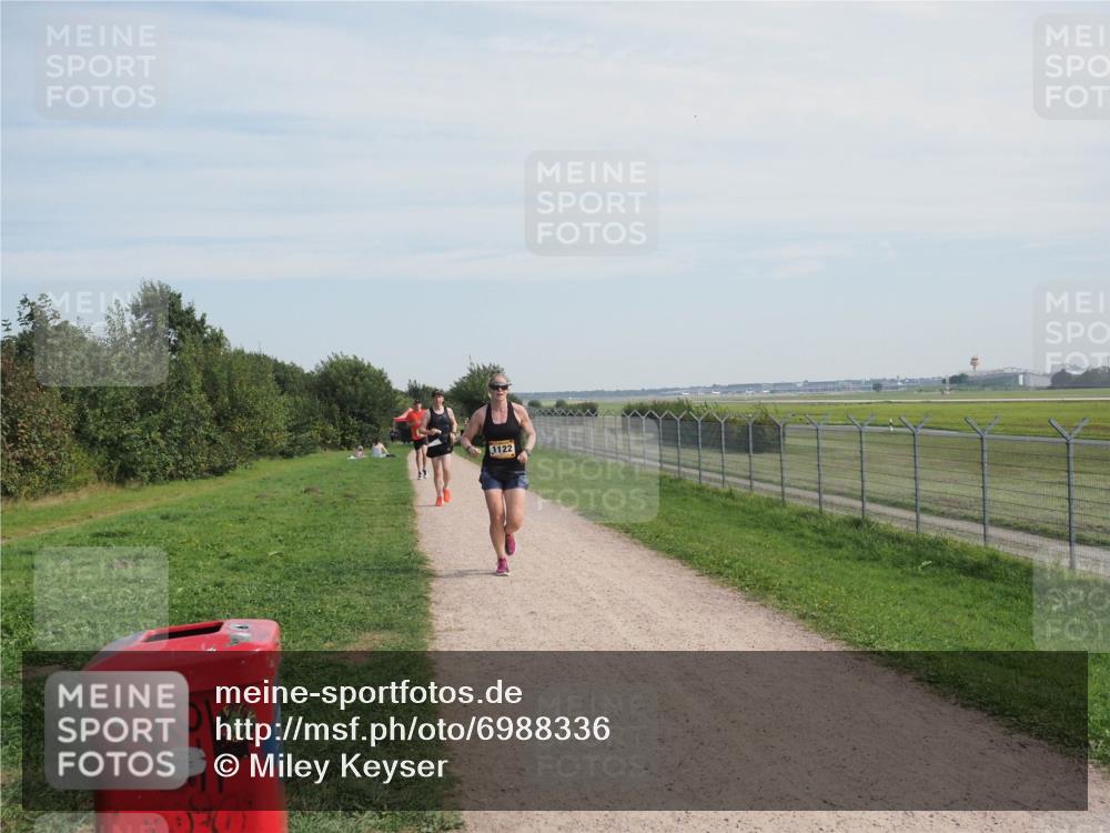 08.09.2024 - Airport Race Miley Keyser http://msf.ph/oto/6988336 08.09.2024 12:01:20 Laufen OLYMPUS, DIGITAL, CAMERA meine-sportfotos.de