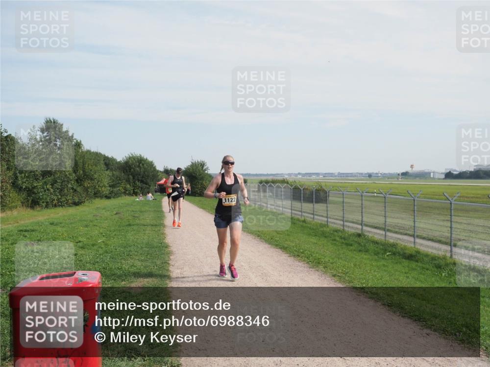 08.09.2024 - Airport Race Miley Keyser http://msf.ph/oto/6988346 08.09.2024 12:01:21 Laufen OLYMPUS, DIGITAL, CAMERA meine-sportfotos.de