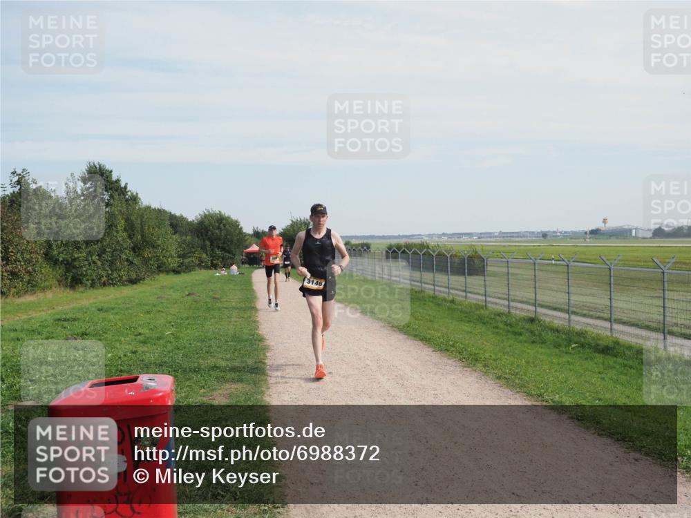 08.09.2024 - Airport Race Miley Keyser http://msf.ph/oto/6988372 08.09.2024 12:01:23 Laufen OLYMPUS, DIGITAL, CAMERA meine-sportfotos.de