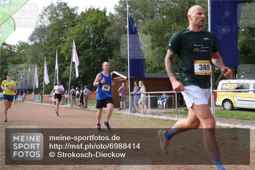 08.09.2024 - Airport Race Strokosch-Dieckow http://msf.ph/oto/6988414 08.09.2024 12:31:48 Ziel 98, 385, 650, 996, 1151, 1167 meine-sportfotos.de